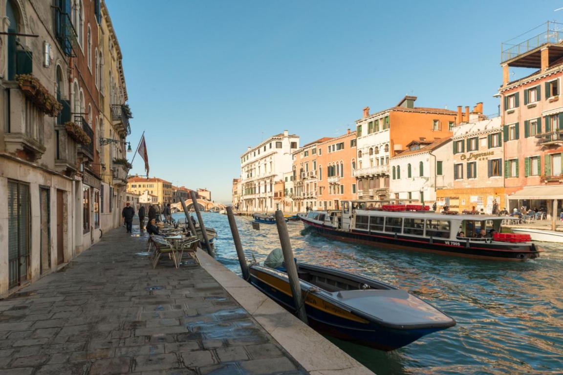 Ca' Alla Colombina Venedig Exteriör bild